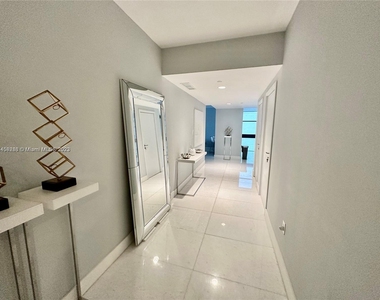 1010 Brickell Ave - Photo Thumbnail 53