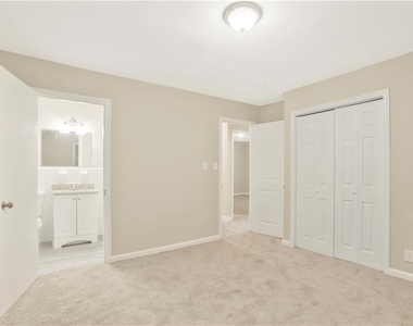 1372 Laverte Circle Sw - Photo Thumbnail 19