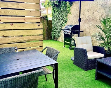 104 N Dudley Ave - Photo Thumbnail 16