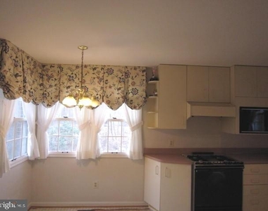 12004 Bernard Dr - Photo Thumbnail 26