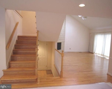 12004 Bernard Dr - Photo Thumbnail 45