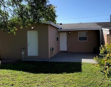 6621 Sw 18th Ct - Photo Thumbnail 16