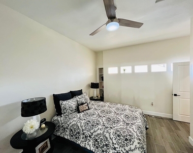 4123 E Avenue R13 (guest Unit) - Photo Thumbnail 8