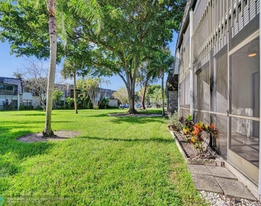 3109 Oakland Shores Dr - Photo Thumbnail 4