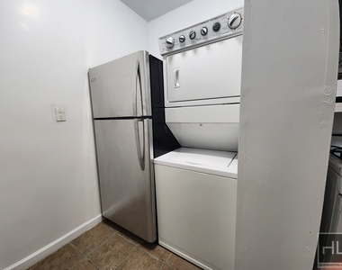 West 136 Street - Photo Thumbnail 5