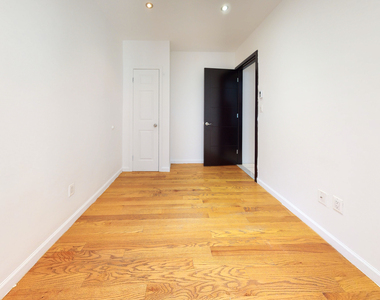 964 Amsterdam Avenue - Photo Thumbnail 6