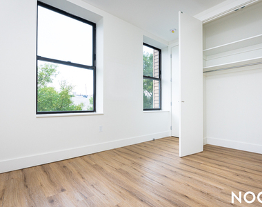 119 Eagle Street - Photo Thumbnail 7