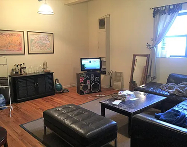 435 Broadway - Photo Thumbnail 3