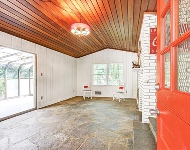 5095 Trimble Road - Photo Thumbnail 20