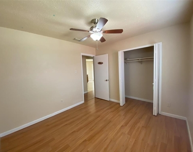 2321 Angel Fire Drive - Photo Thumbnail 16