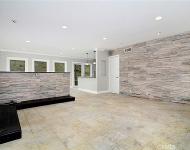 4819 Regalo Road - Photo Thumbnail 5