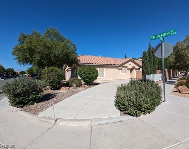 5212 Welch Valley Avenue - Photo Thumbnail 2