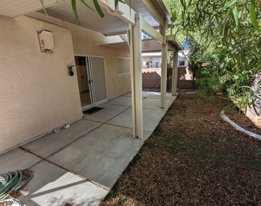 5212 Welch Valley Avenue - Photo Thumbnail 10