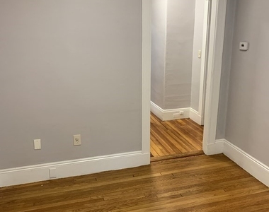 37 Whitten Street - Photo Thumbnail 1