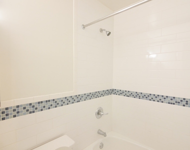 241 East 86th Street - Photo Thumbnail 5