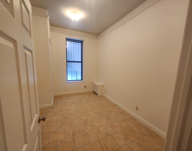 601 West 151st Street - Photo Thumbnail 4