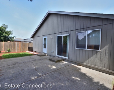 3470 Walton Lane - Photo Thumbnail 2