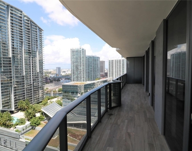 801 S Miami Ave - Photo Thumbnail 35