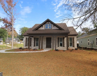 512 Springdale Drive - Photo Thumbnail 29