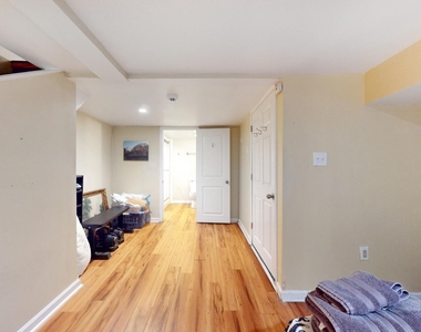 769 Ardmore Avenue - Photo Thumbnail 29