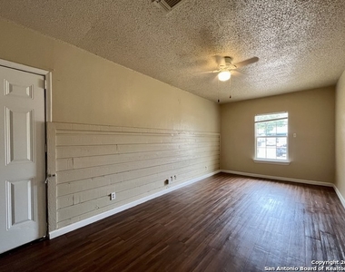 5522 Calistoga St - Photo Thumbnail 20