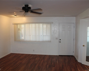 2657 Kline Circle - Photo Thumbnail 5