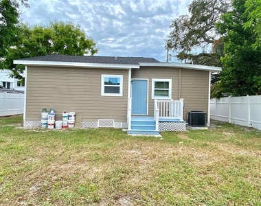 1723 Tioga Avenue - Photo Thumbnail 20