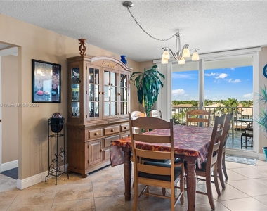 1410 S Ocean Dr - Photo Thumbnail 5