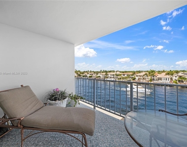 1410 S Ocean Dr - Photo Thumbnail 8