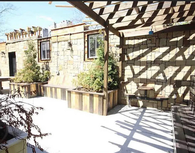 17 Devoe Street - Photo Thumbnail 3