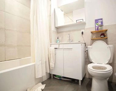 17 Devoe Street - Photo Thumbnail 7