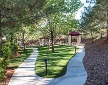 10305 New Frontier Lane - Photo Thumbnail 27