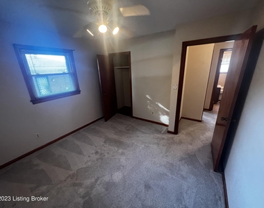 6005 Applegate Ln - Photo Thumbnail 15