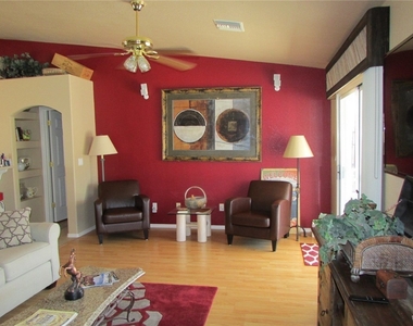 2544 Fox Run Lane - Photo Thumbnail 3