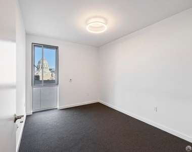 388 Fulton Street - Photo Thumbnail 16