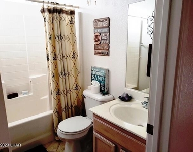 3390 Yavapai Dr - Photo Thumbnail 16