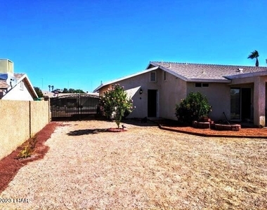 3390 Yavapai Dr - Photo Thumbnail 25