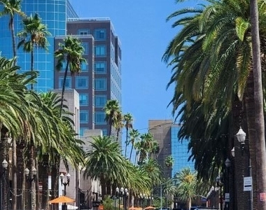 435 Center Street Promenade - Photo Thumbnail 20