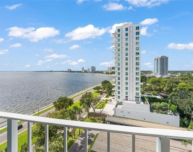 2611 Bayshore Boulevard - Photo Thumbnail 36