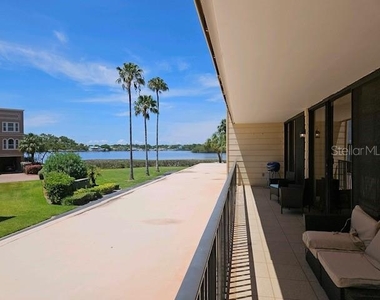 2700 Bayshore Boulevard - Photo Thumbnail 2