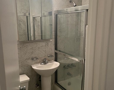 226 East 74th Street - Photo Thumbnail 1