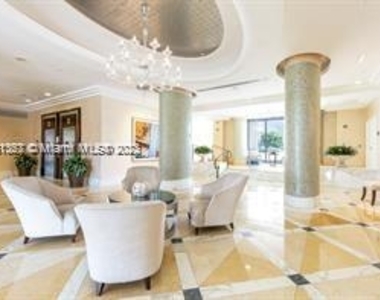 6917 Collins Ave - Photo Thumbnail 2