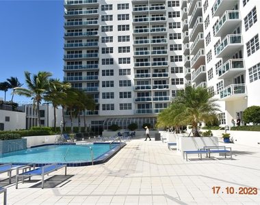 6917 Collins Ave - Photo Thumbnail 33