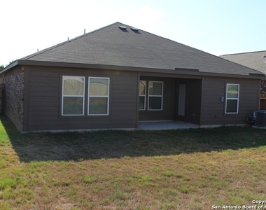 7819 Cactus Plum Dr - Photo Thumbnail 17