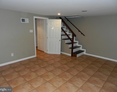 5333 Ames St Ne - Photo Thumbnail 16