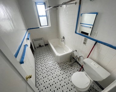 63-53 Haring Street - Photo Thumbnail 13