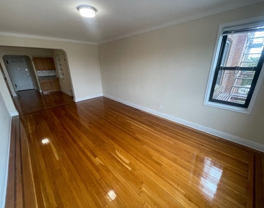 63-53 Haring Street - Photo Thumbnail 10