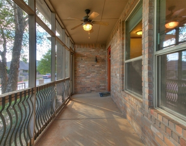 2123 Trailwood Road - Photo Thumbnail 3