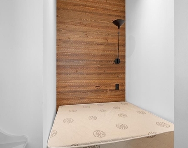 2828 Peachtree Road Nw - Photo Thumbnail 9