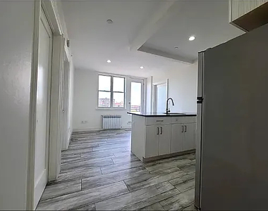106 Remsen Avenue - Photo Thumbnail 6